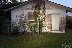 13 W 58th St, Savannah, GA 31405 - Photo 8