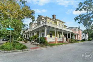 524 E Henry St, Savannah, GA 31401 - Photo 2