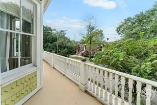 524 E Henry St, Savannah, GA 31401 - Photo 40