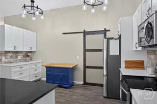 101 Laurens Ln, Savannah, GA 31419 - Photo 10
