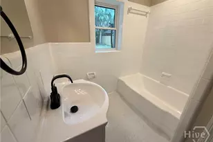 2406 Bon Air Dr, Savannah, GA 31406 - Photo 16