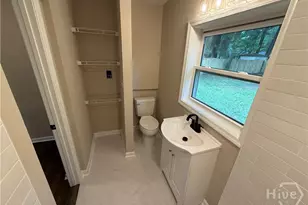 2406 Bon Air Dr, Savannah, GA 31406 - Photo 12