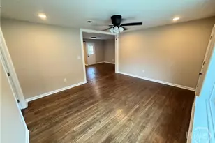 2406 Bon Air Dr, Savannah, GA 31406 - Photo 4