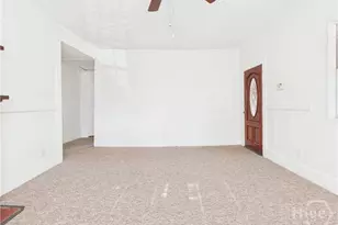 211 W 59th St, Savannah, GA 31405 - Photo 10