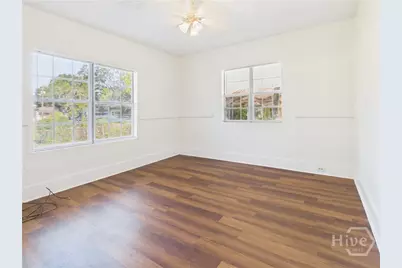 211 W 59th Street, Savannah, GA 31405 - Photo 12