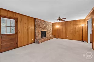 102 Devonshire Rd, Savannah, GA 31410 - Photo 12
