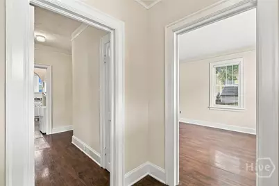 2503 Price Street, Savannah, GA 31401 - Photo 8