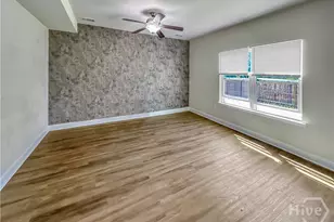 728 Mill Creek Cir, Hinesville, GA 31313 - Photo 8