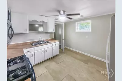 1208 Murphy Avenue, Savannah, GA 31415 - Photo 12