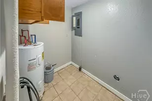 1536 Audubon Dr, Savannah, GA 31415 - Photo 6