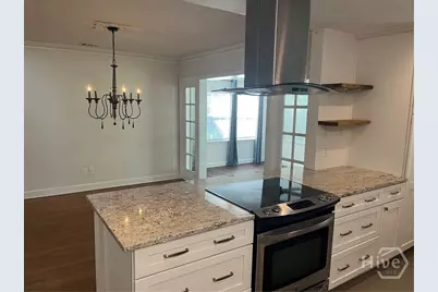 21 E 61st Street, Savannah, GA 31405 - Photo 6