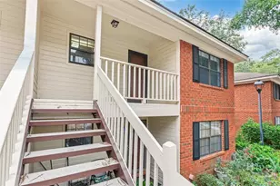 8 Colony Park Dr, Savannah, GA 31406 - Photo 6