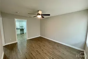 237 W 73rd St, Savannah, GA 31405 - Photo 14