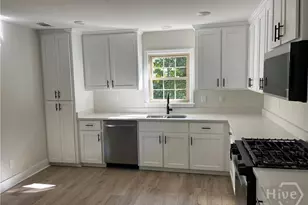 2610 Dogwood Ave, Savannah, GA 31404 - Photo 6