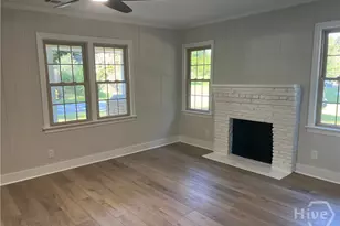 2610 Dogwood Ave, Savannah, GA 31404 - Photo 8