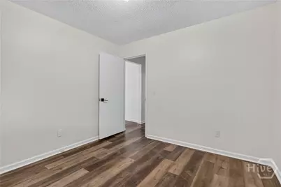 1390 Forest Lake Drive, Hinesville, GA 31313 - Photo 14