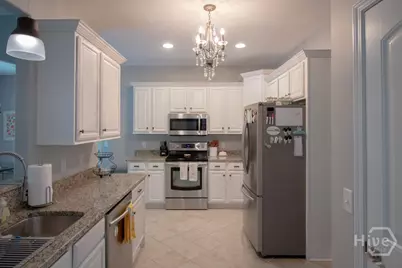 4 Gresham Lane, Savannah, GA 31419 - Photo 8