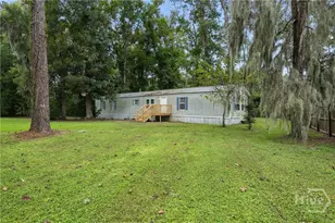 253 Cornfield Ave, Midway, GA 31320 - Photo 2