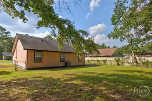 819 Ridgewood Way, Hinesville, GA 31313 - Photo 16