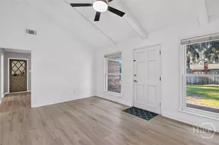305 Sunderland Dr, Savannah, GA 31419 - Photo 16