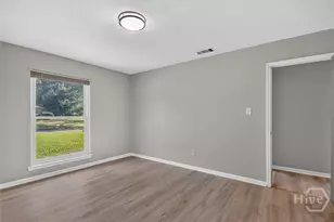 305 Sunderland Dr, Savannah, GA 31419 - Photo 32