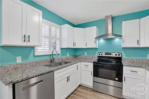 817 1st St, Tybee Island, GA 31328 - Photo 10