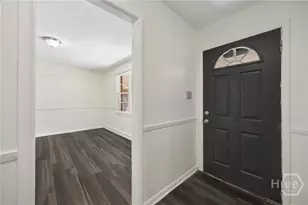 2210 Bona Bella Ave, Savannah, GA 31406 - Photo 8