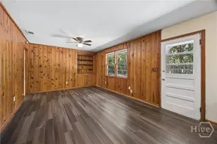 2210 Bona Bella Ave, Savannah, GA 31406 - Photo 12