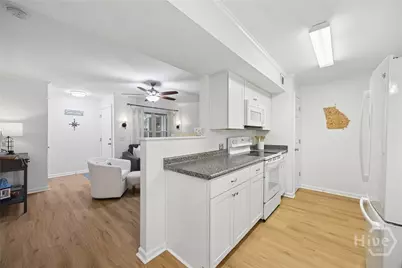 401 N Cromwell Road #E8, Savannah, GA 31410 - Photo 12