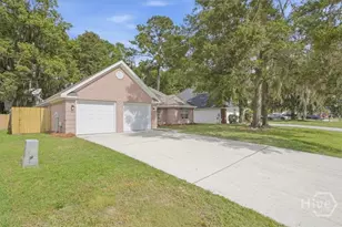 124 Dukes Way, Savannah, GA 31419 - Photo 2