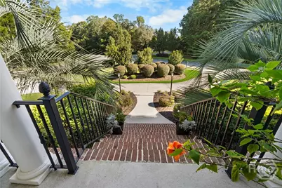 810 Southbridge Boulevard, Savannah, GA 31405 - Photo 8