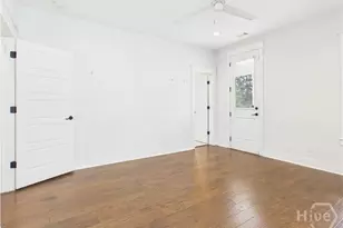 540 E 32nd St, Savannah, GA 31401 - Photo 46