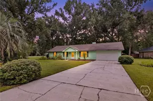 252 Miner Dr, Richmond Hill, GA 31324 - Photo 2