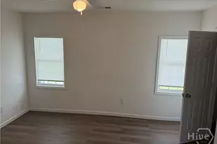 4015 5th St, Garden City, GA 31408 - Photo 10