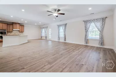 119 Telford Street, Savannah, GA 31407 - Photo 10