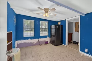 303 E 60th St, Savannah, GA 31405 - Photo 20