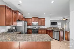61 Winslow Cir, Savannah, GA 31407 - Photo 14