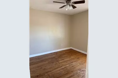 1729 E 33rd Street, Savannah, GA 31404 - Photo 8