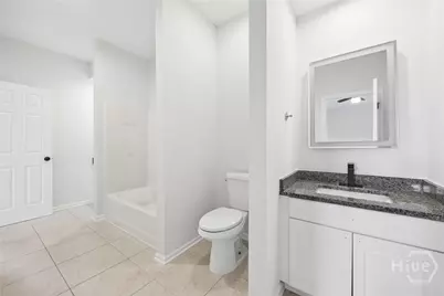 223 Lakeshore Drive, Savannah, GA 31419 - Photo 18