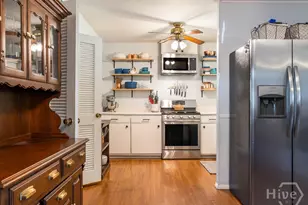 606 Valleybrook Rd, Savannah, GA 31419 - Photo 10