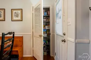 606 Valleybrook Rd, Savannah, GA 31419 - Photo 12