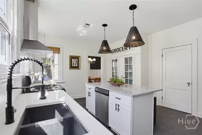707 E 49th Street, Savannah, GA 31405 - Photo 18