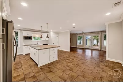 316 E 57th Street, Savannah, GA 31405 - Photo 12