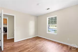 7300 Mayer Ave, Savannah, GA 31410 - Photo 6