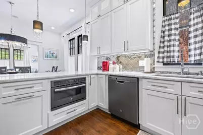 714 E 36th Street, Savannah, GA 31405 - Photo 16