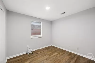 2107 Augusta Avenue, Savannah, GA 31415 - Photo 20