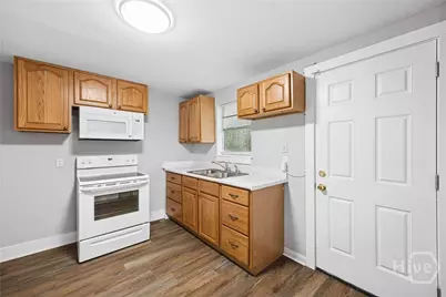 2107 Augusta Avenue, Savannah, GA 31415 - Photo 14