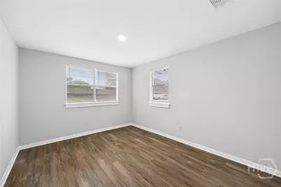 2107 Augusta Avenue, Savannah, GA 31415 - Photo 18