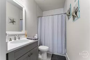 513 Port St, Savannah, GA 31401 - Photo 32