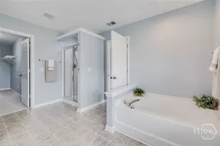 2 Fairgreen St, Savannah, GA 31407 - Photo 38